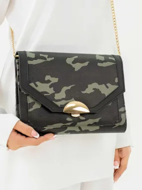 Camouflage Clutch