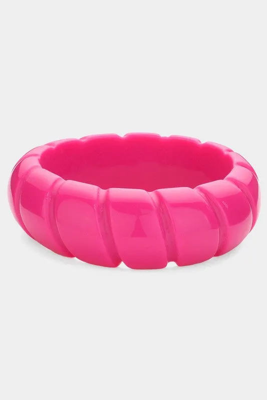 Carved Stripe Resin Bangle - Fuchsia