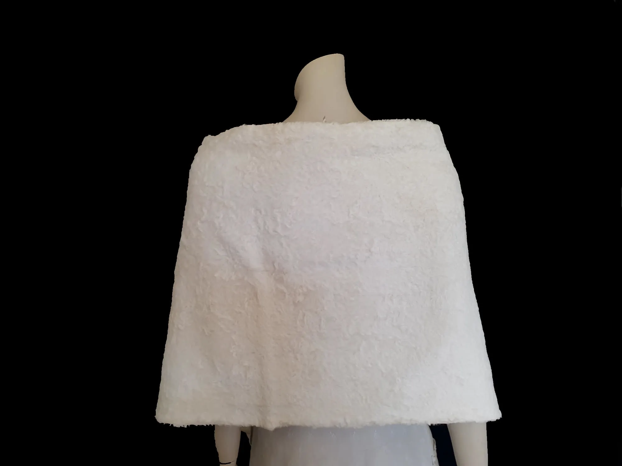 Fluffy White Wrap With Pockets