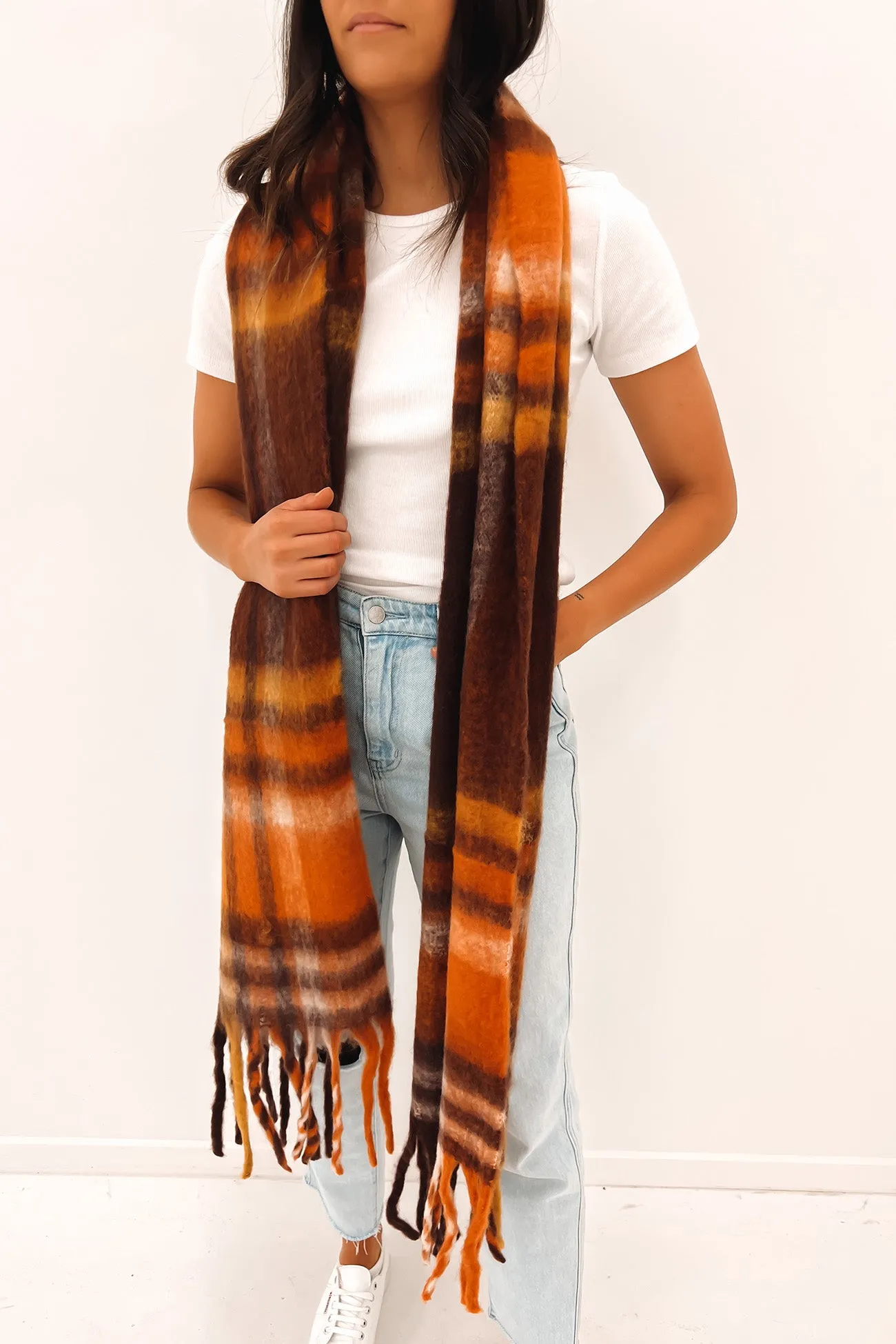 Michelle Fluffy Scarf Caramel